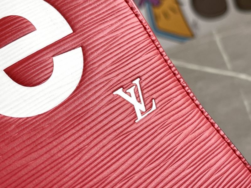 Louis Vuitton Travel Bags